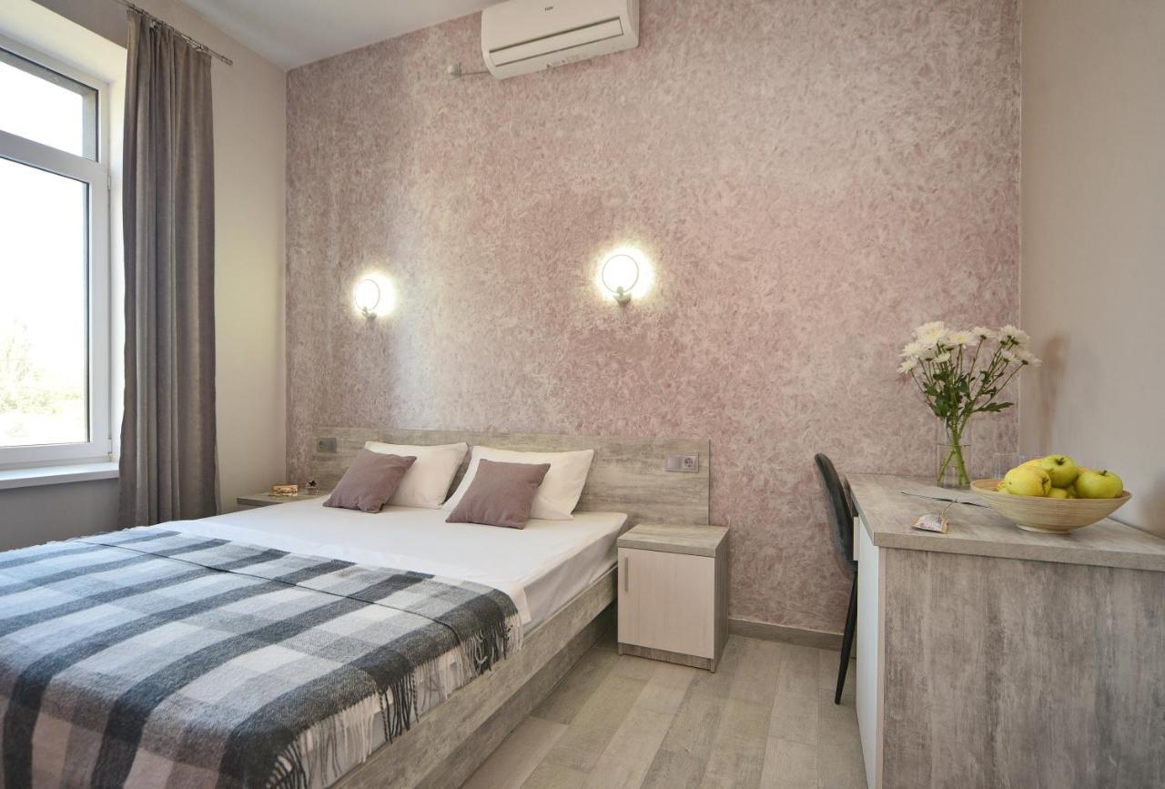 Play Hotel By Ribas Kherson Eksteriør bilde